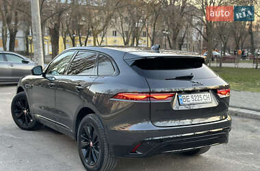 Внедорожник / Кроссовер Jaguar F-Pace 2021 в 