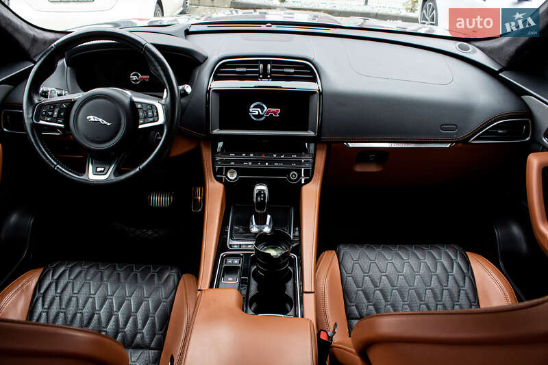 Позашляховик / Кросовер Jaguar F-Pace 2019 в Львові