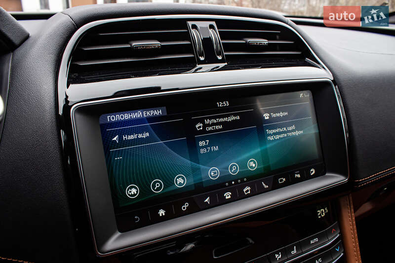 Позашляховик / Кросовер Jaguar F-Pace 2019 в Львові