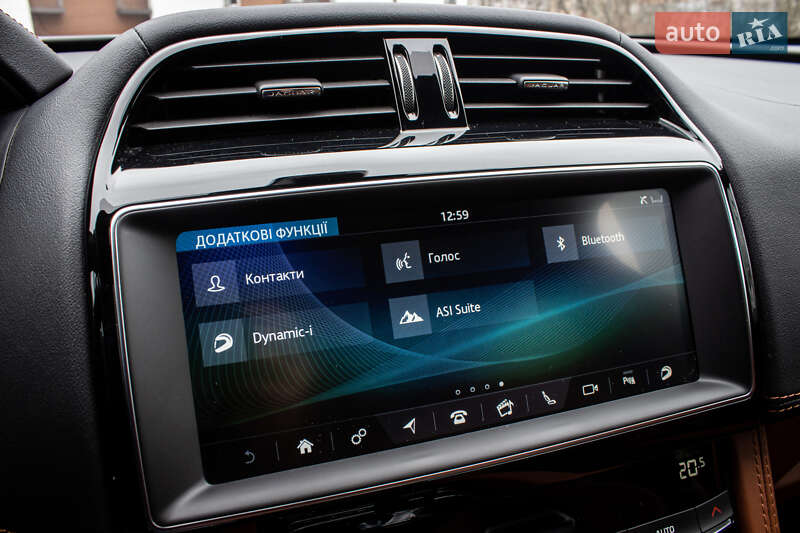 Позашляховик / Кросовер Jaguar F-Pace 2019 в Львові