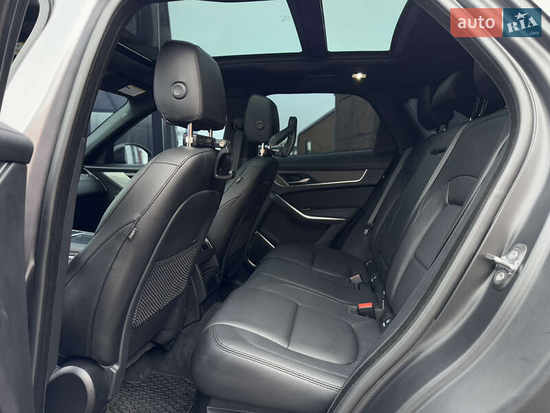 Внедорожник / Кроссовер Jaguar F-Pace 2023 в Киеве
