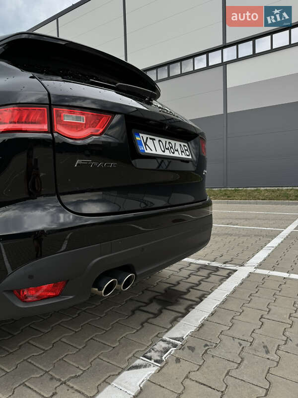 Внедорожник / Кроссовер Jaguar F-Pace 2016 в Ивано-Франковске