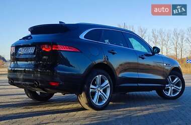 Позашляховик / Кросовер Jaguar F-Pace 2017 в 