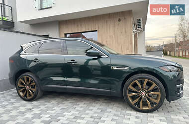 Позашляховик / Кросовер Jaguar F-Pace 2017 в Мукачевому