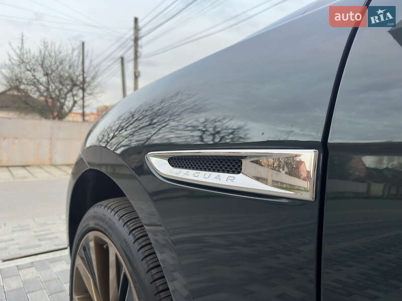 Внедорожник / Кроссовер Jaguar F-Pace 2017 в Мукачево фото 23 Внедорожник / Кроссовер Jaguar F-Pace 2017 в Мукачево