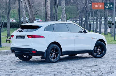 Позашляховик / Кросовер Jaguar F-Pace 2016 в 
