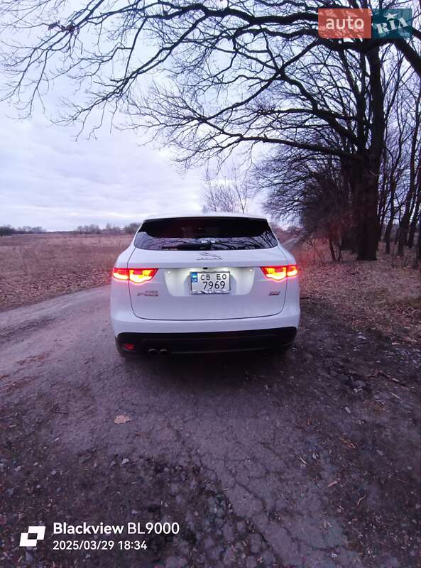 Позашляховик / Кросовер Jaguar F-Pace 2017 в Чернігові фото 17 Позашляховик / Кросовер Jaguar F-Pace 2017 в Чернігові