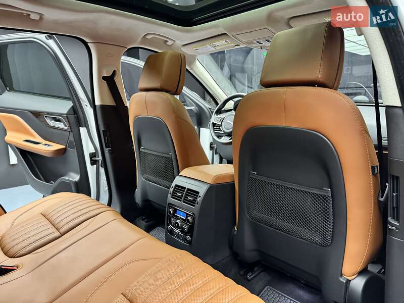 Позашляховик / Кросовер Jaguar F-Pace 2017 в Києві фото 60 Позашляховик / Кросовер Jaguar F-Pace 2017 в Києві