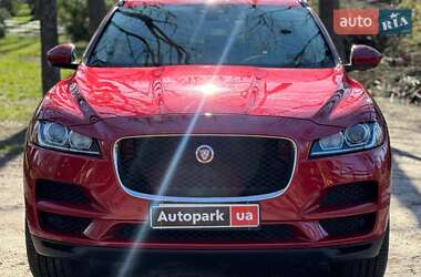 Позашляховик / Кросовер Jaguar F-Pace 2018 в 