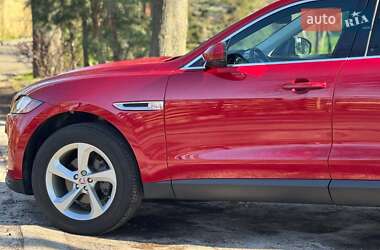 Позашляховик / Кросовер Jaguar F-Pace 2018 в 