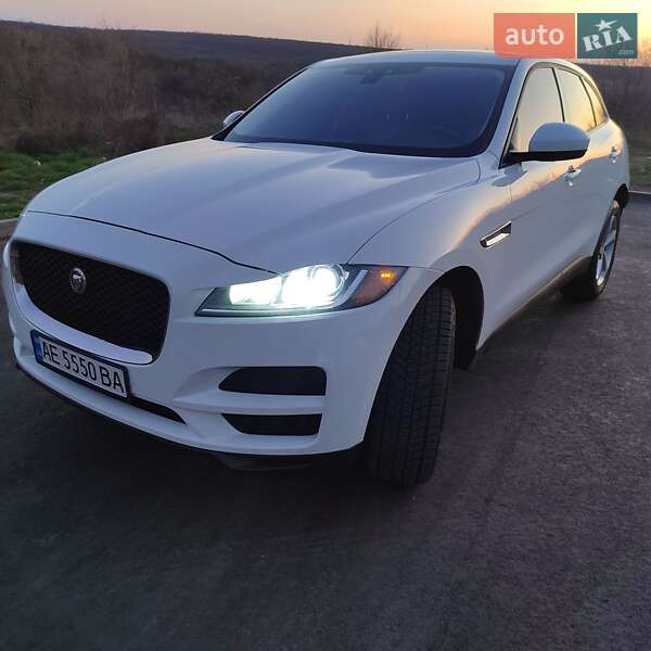 Позашляховик / Кросовер Jaguar F-Pace 2018 в Дніпрі