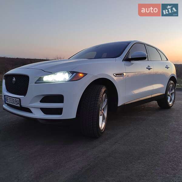 Позашляховик / Кросовер Jaguar F-Pace 2018 в Дніпрі
