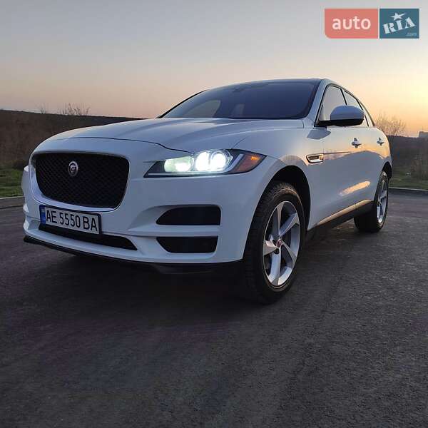 Позашляховик / Кросовер Jaguar F-Pace 2018 в Дніпрі