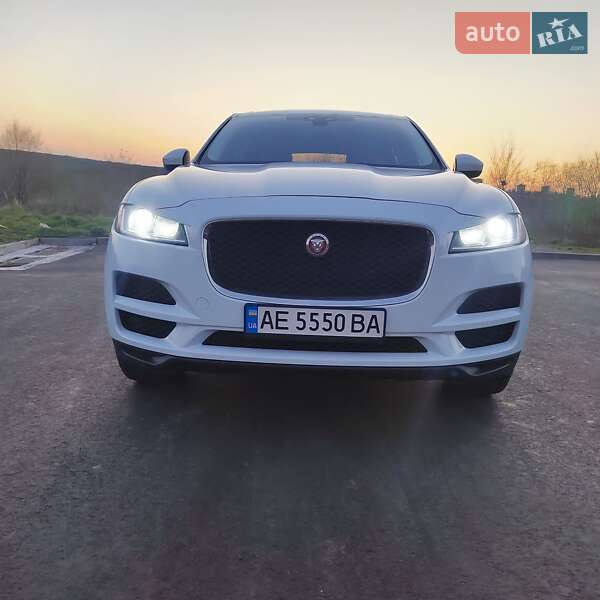 Позашляховик / Кросовер Jaguar F-Pace 2018 в Дніпрі