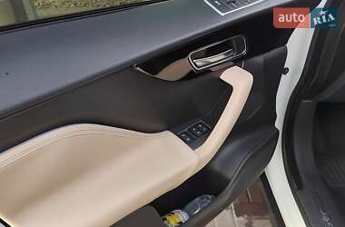 Позашляховик / Кросовер Jaguar F-Pace 2018 в Дніпрі