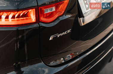 Внедорожник / Кроссовер Jaguar F-Pace 2019 в 
