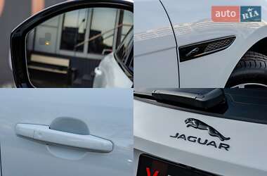 Позашляховик / Кросовер Jaguar F-Pace 2023 в 