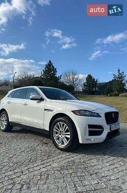 Внедорожник / Кроссовер Jaguar F-Pace 2016 в 