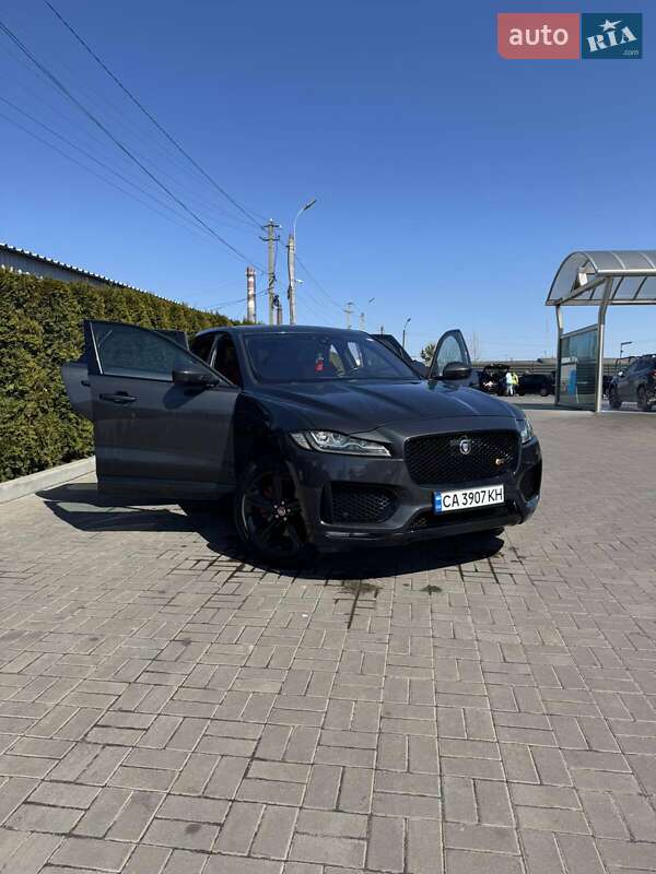 Внедорожник / Кроссовер Jaguar F-Pace 2018 в Черкассах