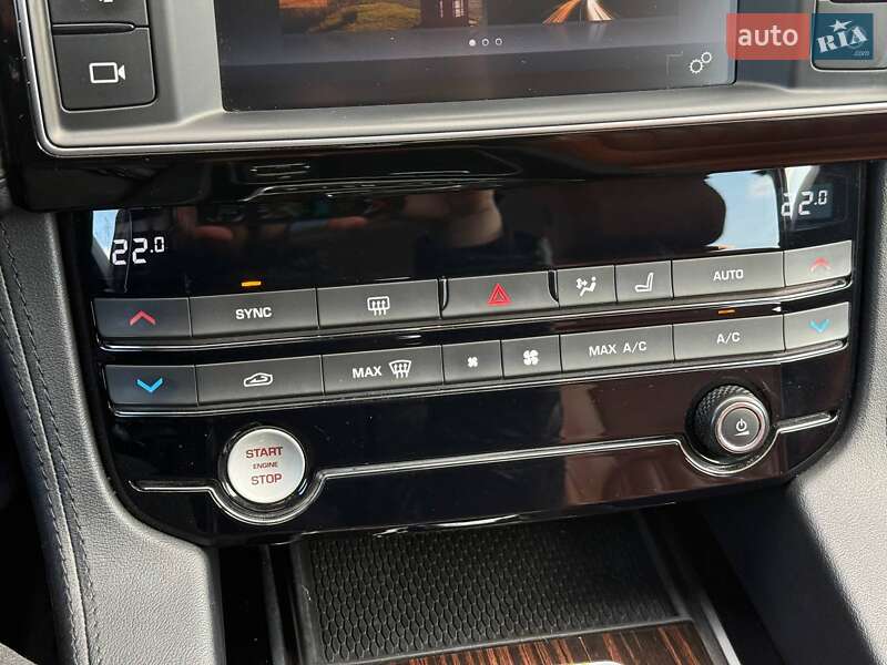 Позашляховик / Кросовер Jaguar F-Pace 2017 в Хмельницькому фото 34 Позашляховик / Кросовер Jaguar F-Pace 2017 в Хмельницькому