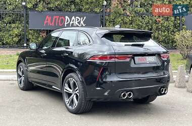 Внедорожник / Кроссовер Jaguar F-Pace 2023 в 