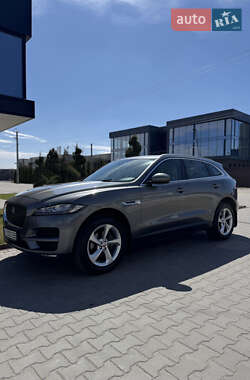 Позашляховик / Кросовер Jaguar F-Pace 2019 в 