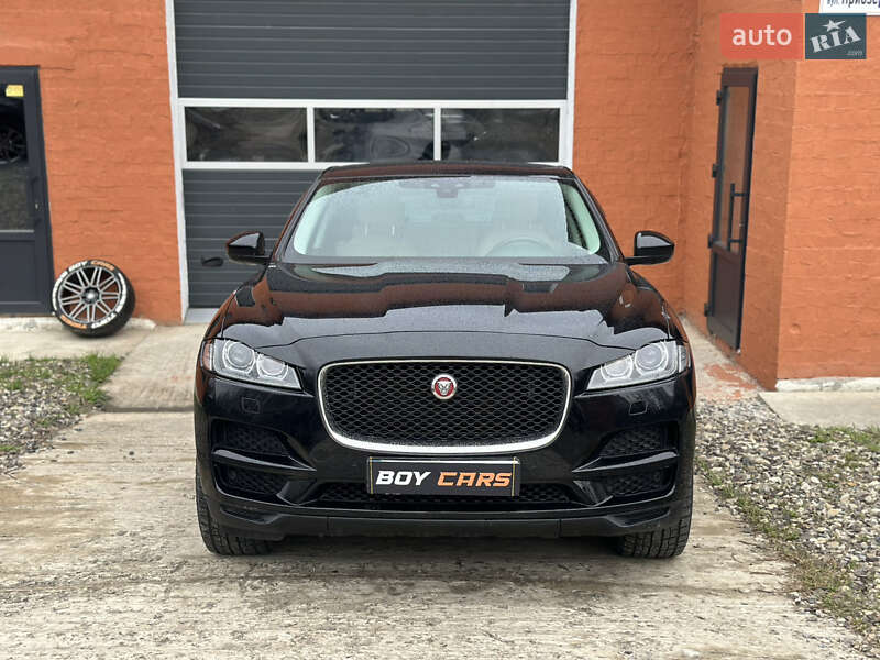Позашляховик / Кросовер Jaguar F-Pace 2016 в Івано-Франківську