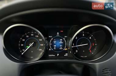 Позашляховик / Кросовер Jaguar F-Pace 2016 в 