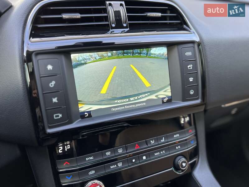 Внедорожник / Кроссовер Jaguar F-Pace 2016 в Ужгороде