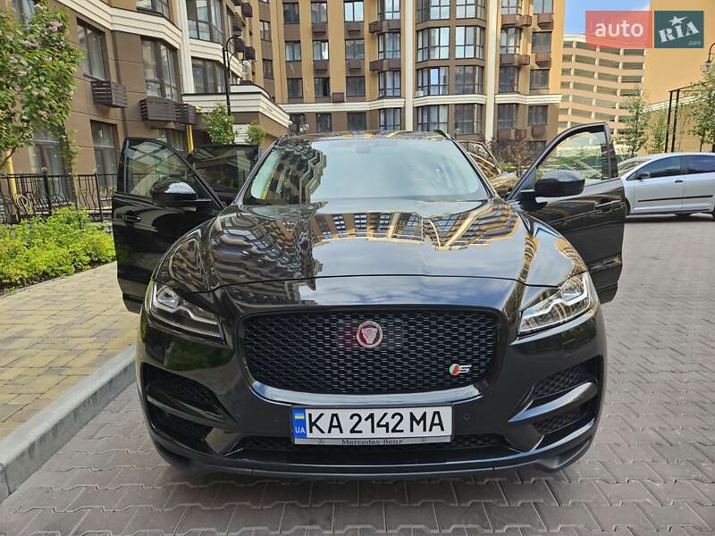 Внедорожник / Кроссовер Jaguar F-Pace 2018 в Киеве