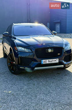 Внедорожник / Кроссовер Jaguar F-Pace 2017 в 