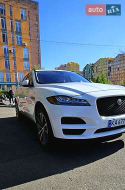 Внедорожник / Кроссовер Jaguar F-Pace 2017 в 