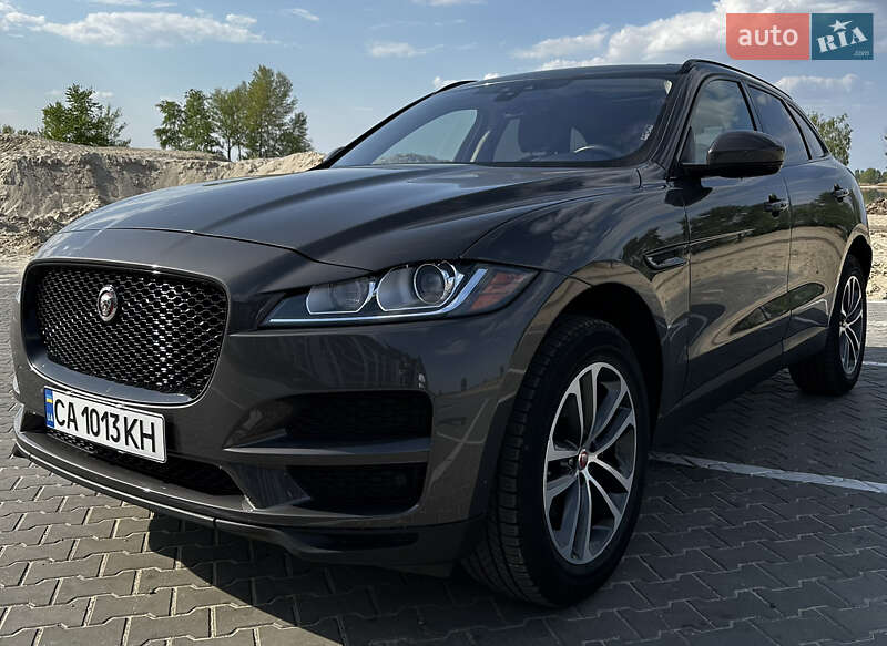 Внедорожник / Кроссовер Jaguar F-Pace 2016 в Черкассах