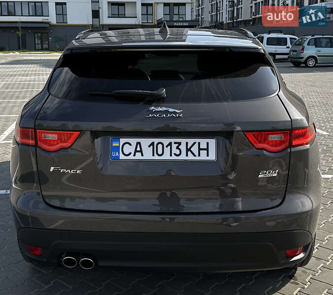 Внедорожник / Кроссовер Jaguar F-Pace 2016 в Черкассах