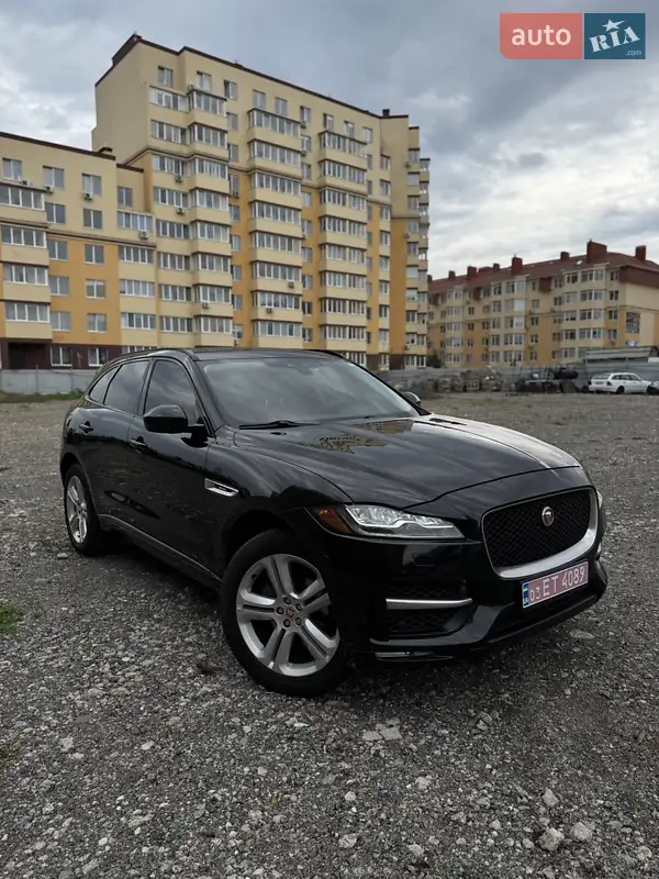 Внедорожник / Кроссовер Jaguar F-Pace 2017 в 