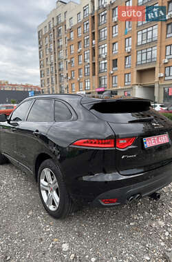 Внедорожник / Кроссовер Jaguar F-Pace 2017 в 
