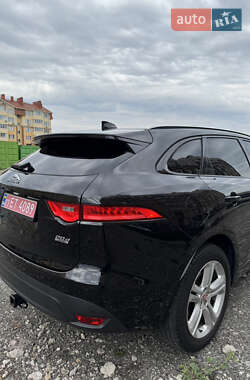 Внедорожник / Кроссовер Jaguar F-Pace 2017 в 