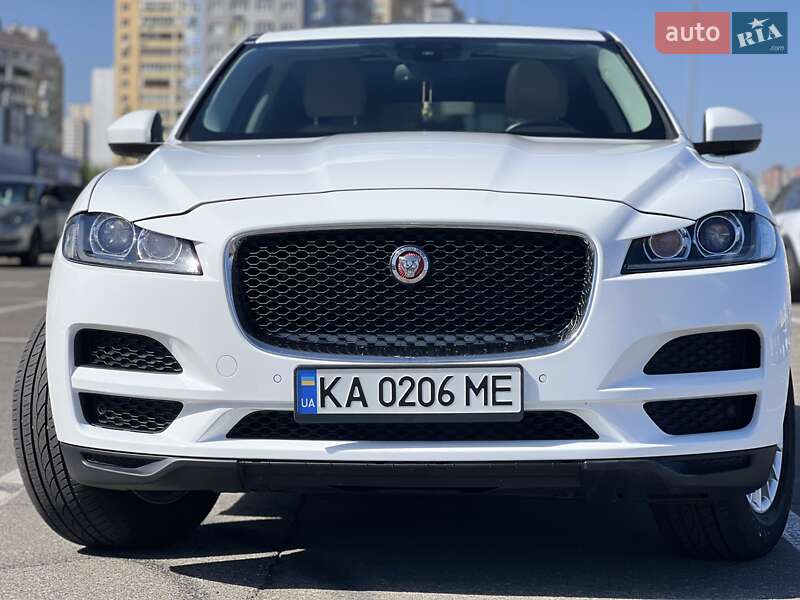Jaguar F-Pace 2017