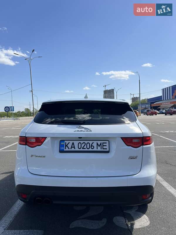 Внедорожник / Кроссовер Jaguar F-Pace 2017 в Киеве