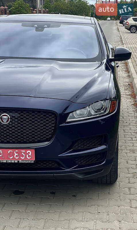 Внедорожник / Кроссовер Jaguar F-Pace 2019 в Луцке