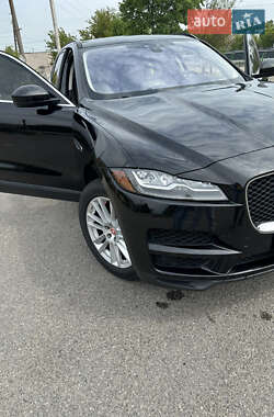 Позашляховик / Кросовер Jaguar F-Pace 2016 в 