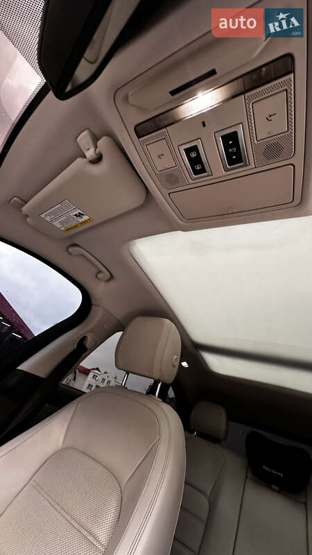 Позашляховик / Кросовер Jaguar F-Pace 2016 в Львові фото 19 Позашляховик / Кросовер Jaguar F-Pace 2016 в Львові