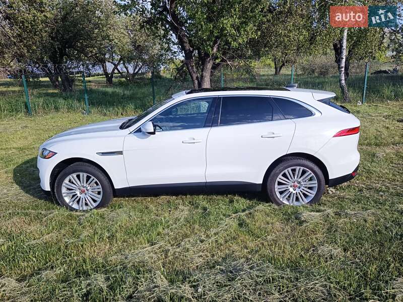 Внедорожник / Кроссовер Jaguar F-Pace 2020 в Киеве