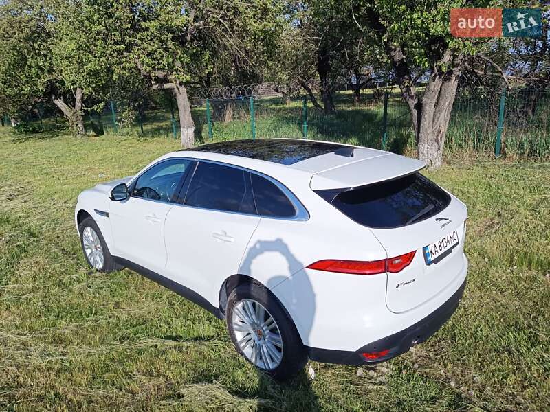 Позашляховик / Кросовер Jaguar F-Pace 2020 в Києві