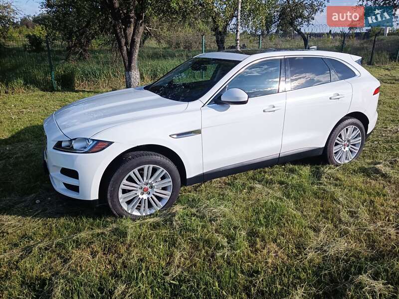 Внедорожник / Кроссовер Jaguar F-Pace 2020 в Киеве