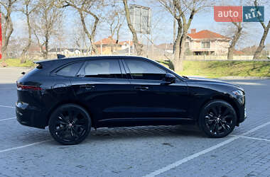 Внедорожник / Кроссовер Jaguar F-Pace 2021 в 