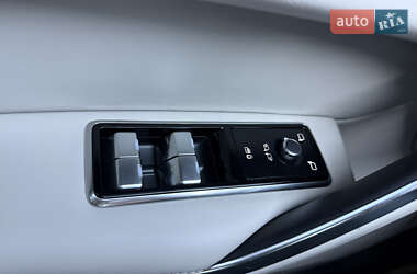 Внедорожник / Кроссовер Jaguar F-Pace 2021 в 