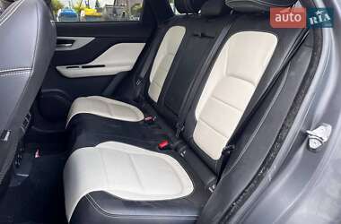 Позашляховик / Кросовер Jaguar F-Pace 2017 в 