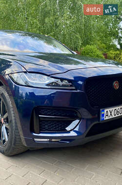Позашляховик / Кросовер Jaguar F-Pace 2017 в 