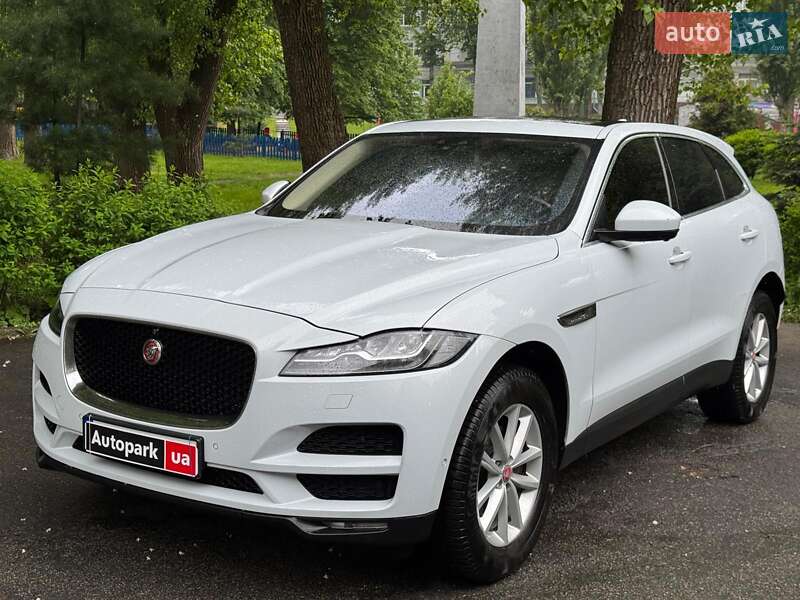 Jaguar F-Pace 2016